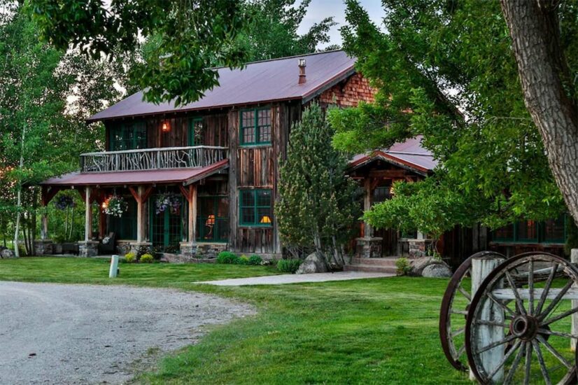 Stunning Bozeman Airbnbs Vacation Rentals Territory Supply