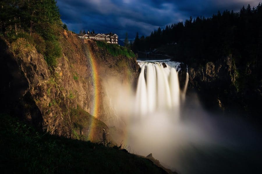 Hit The Trail On These 12 Epic Waterfall Hikes In Washington