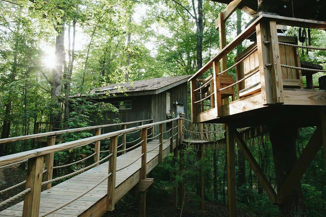 bolt farm treehouse airbnb