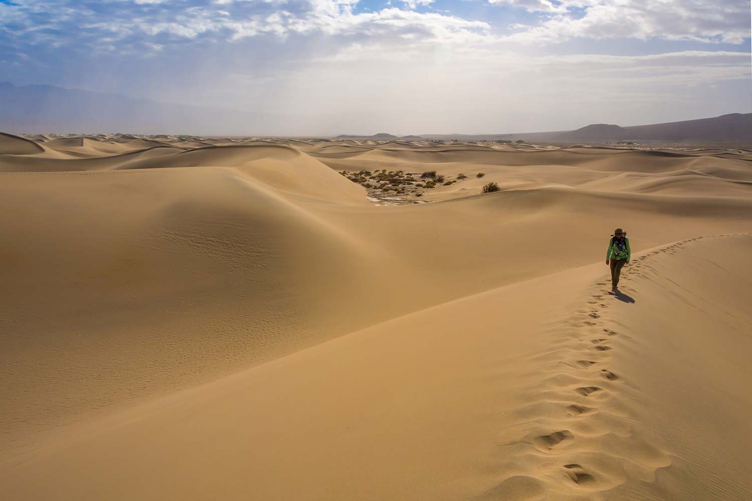 10 Stunning Hikes in Death Valley National Park