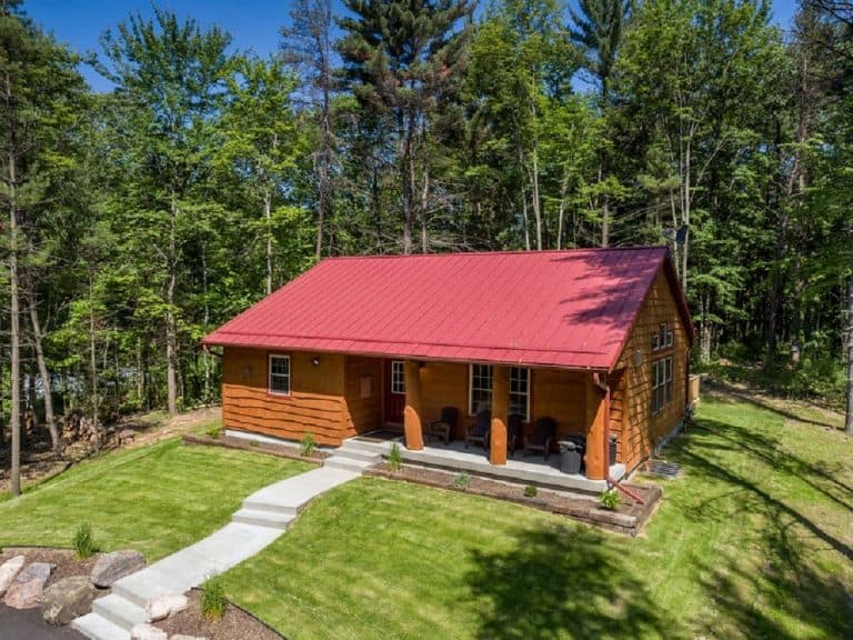 12 Best Cabin Rentals Near The Wisconsin Dells