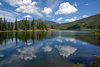 11 Best Places to Camp Near Lakes in Colorado - Territory Supply