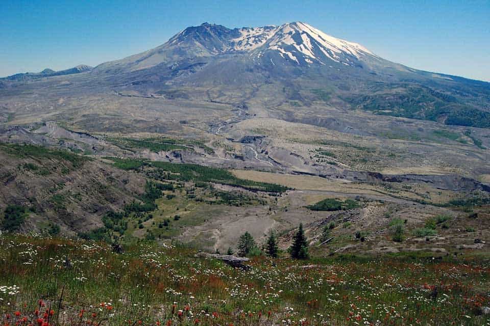 Seattle road trip to mount st helens