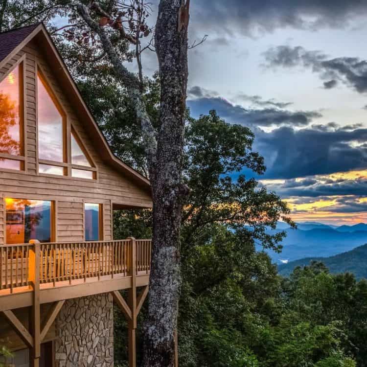 11 Cozy Cabin Rentals In Murphy, North Carolina - Territory Supply