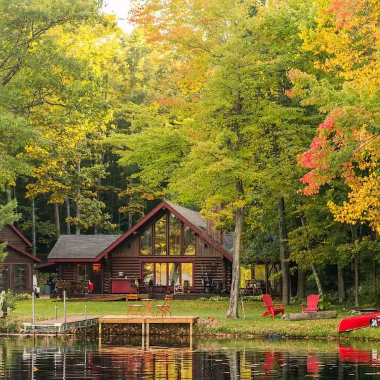 11 Peacefully Secluded Cabin Rentals in Wisconsin - Territory Supply