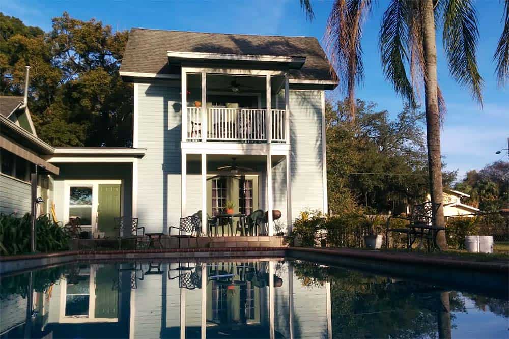 10 Best & Most Unique Tampa Airbnbs | Territory Supply