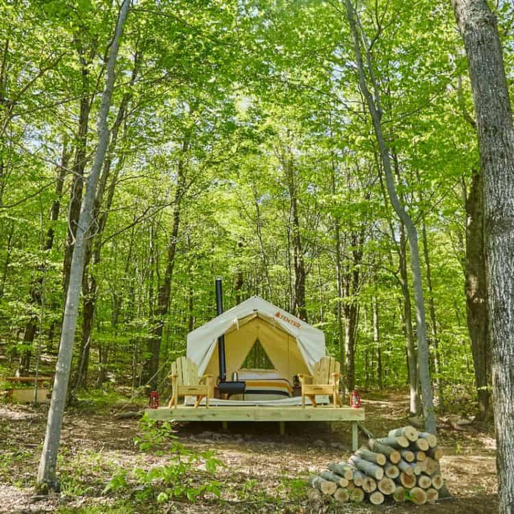 7 of the Coolest Treehouse Rentals in New York - Territory Supply