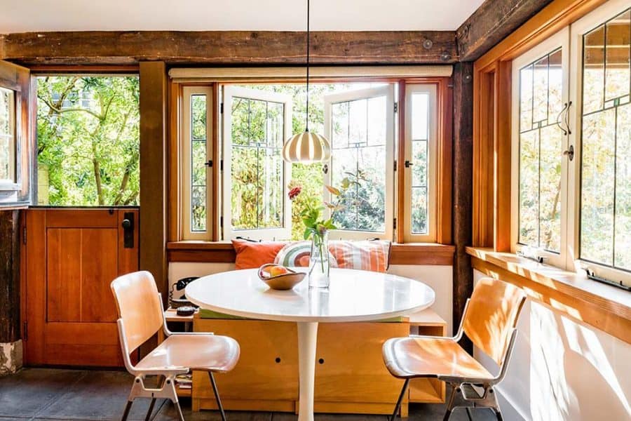 Best Airbnbs in Seattle, Washington Territory Supply