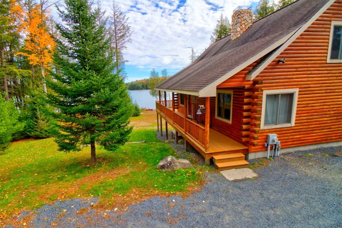 10 Super & Secluded Maine Cabin Rentals - Territory Supply