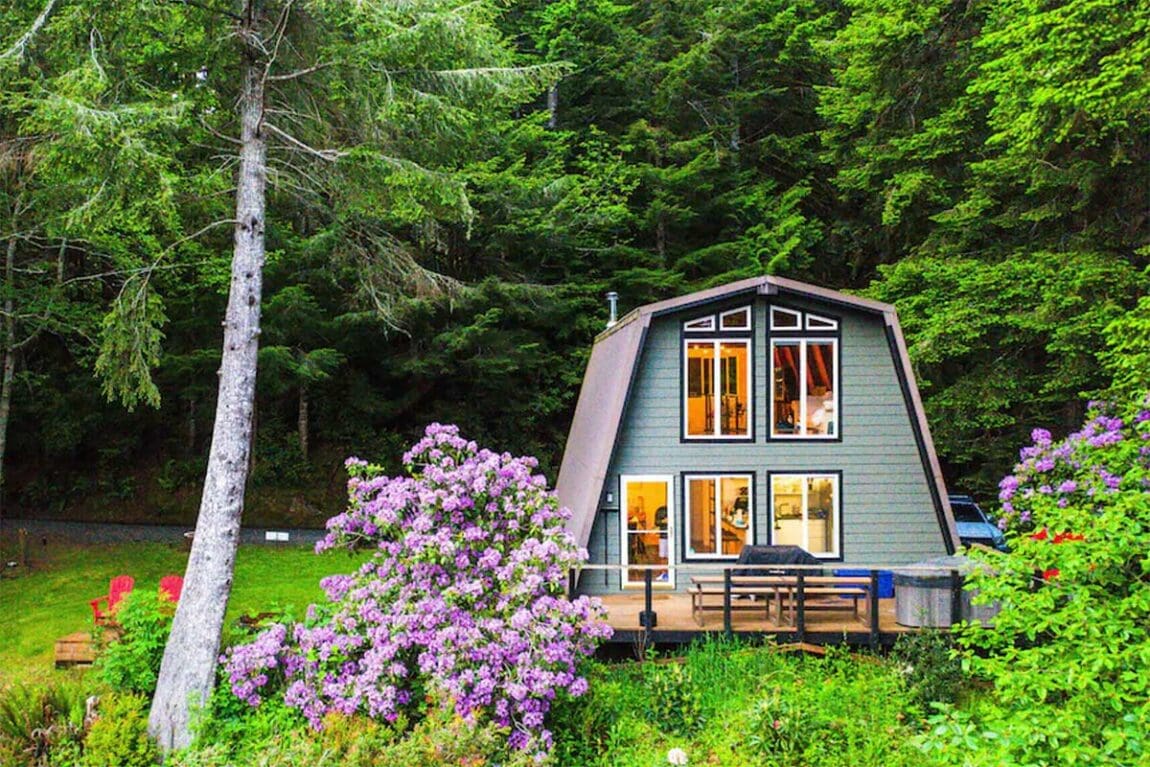 12 Oregon Coast Cabin Rentals for a Relaxing Trip to the Seaside