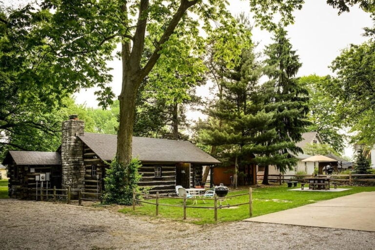 11 Best Cabin Rentals in Illinois For an Outdoor Getaway Territory Supply