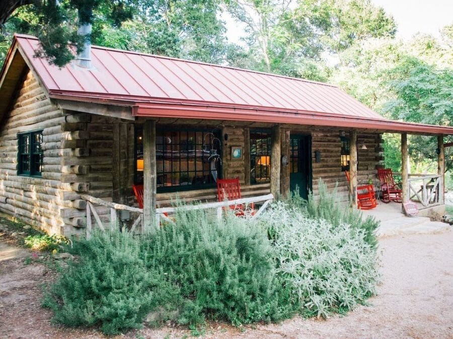 10 of the Best PetFriendly Cabin Rentals in Texas Territory Supply