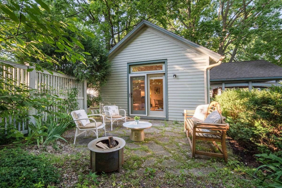 The 9 Best Airbnbs In Madison, Wisconsin - Territory Supply