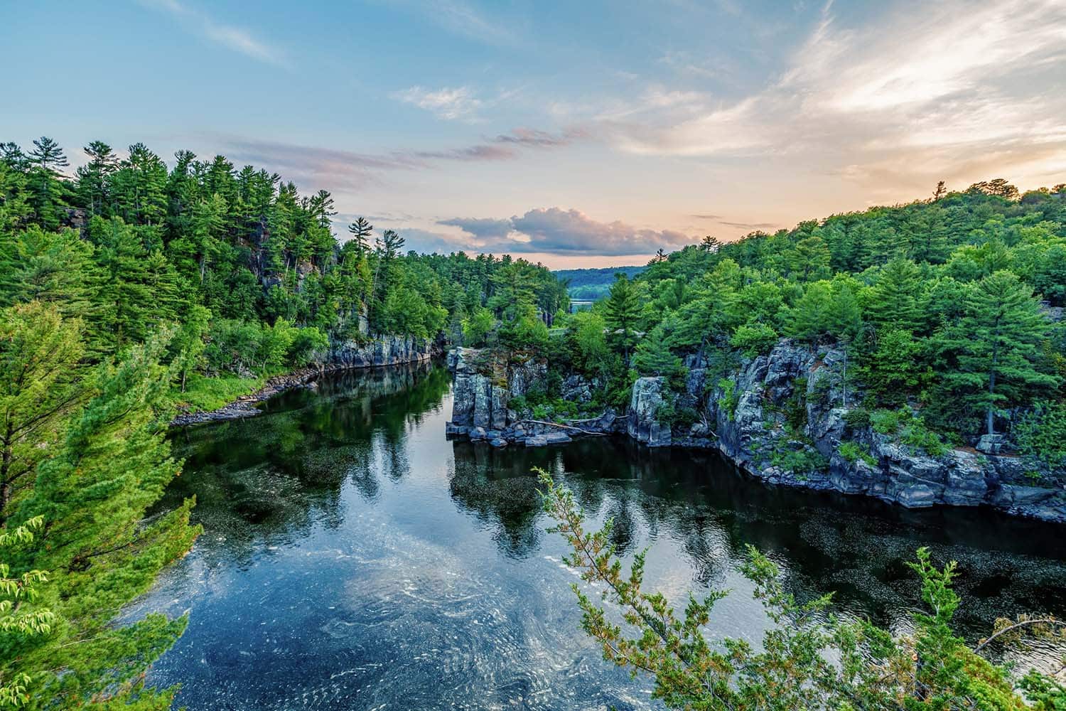 9-amazing-weekend-getaways-in-wisconsin-territory-supply