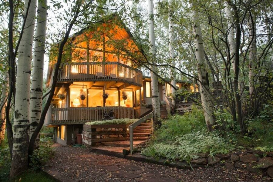 6 Cabin Rentals In Aspen Colorado For Every Budget Territory Supply   Elephant Lodge Aspen Co 900x601 