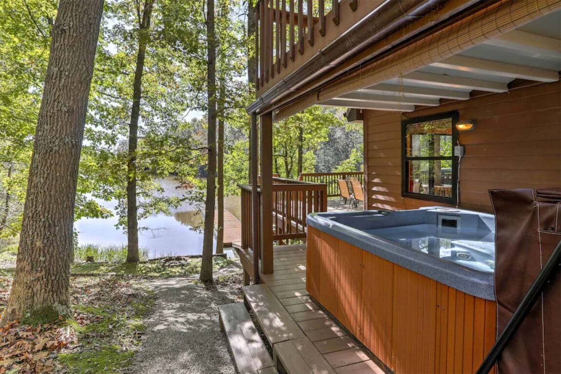 7-hocking-hills-cabins-with-hot-tubs-for-a-revitalizing-getaway