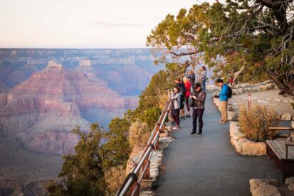 Best Stops on a Las Vegas to Grand Canyon Road Trip