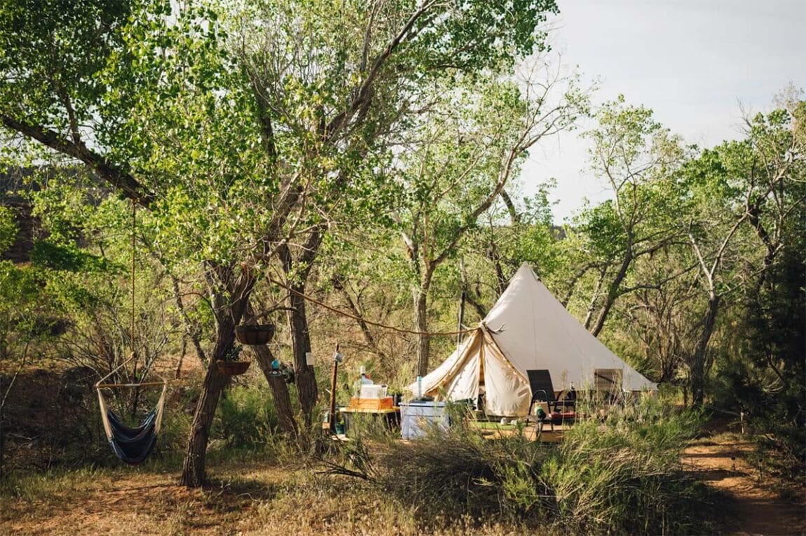 11 Beautiful Glamping Spots Near Zion National Park - Territory Supply