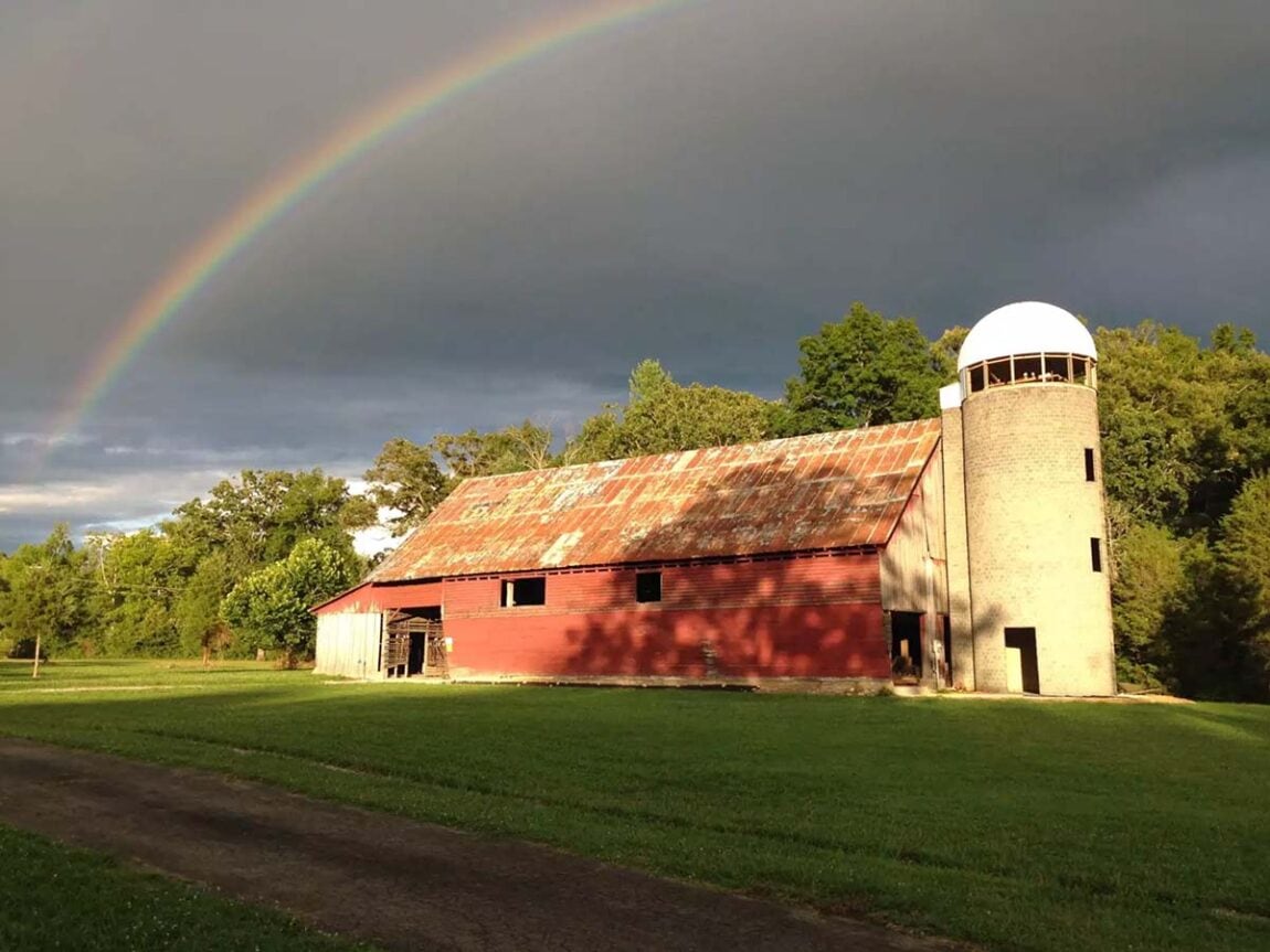 11-exciting-unique-places-to-stay-in-tennessee-territory-supply