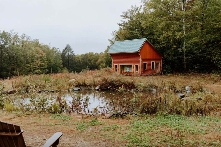 10-terrific-tiny-house-rentals-in-massachusetts-territory-supply