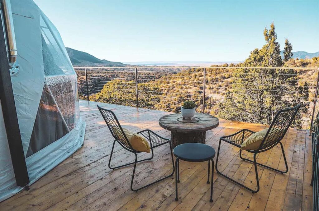 11-awesomely-unique-places-to-stay-in-new-mexico-territory-supply