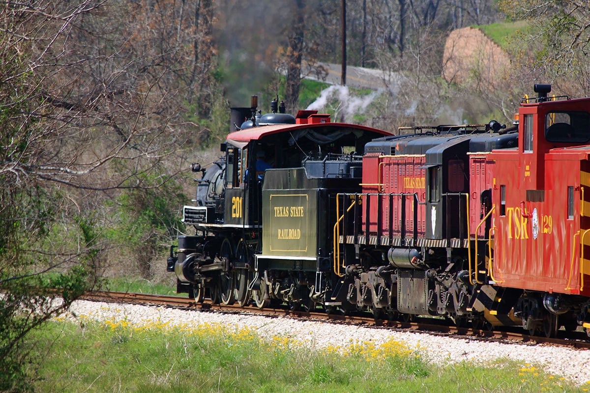 5 MustDo Scenic Train Rides in Texas Territory Supply
