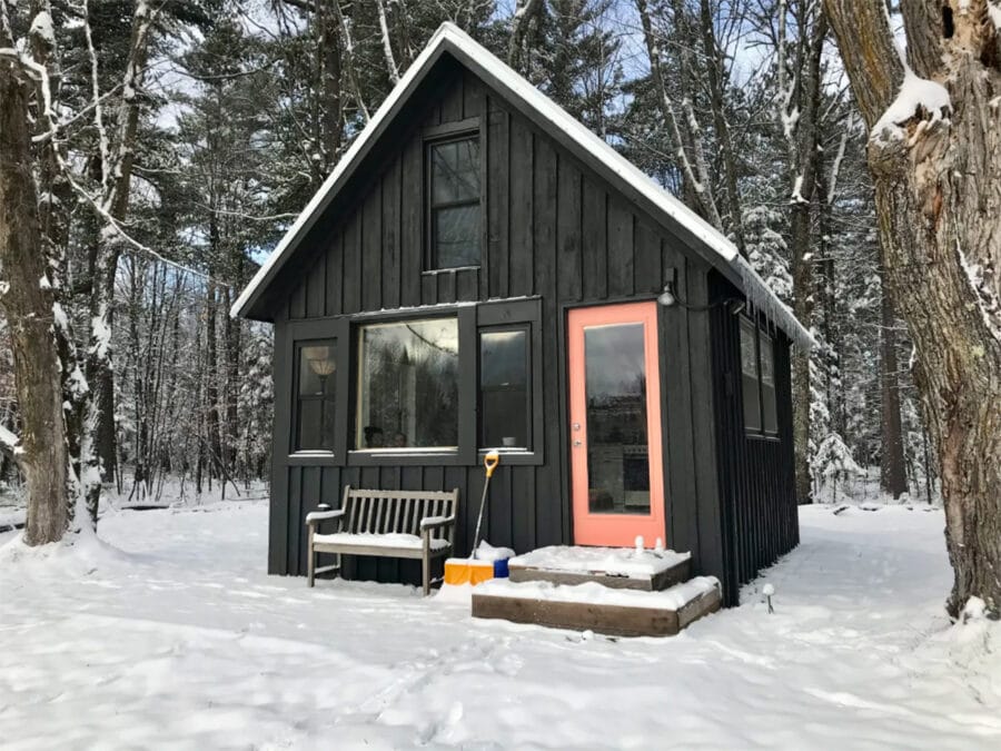 8 Best Tiny House Rentals in Minnesota Territory Supply