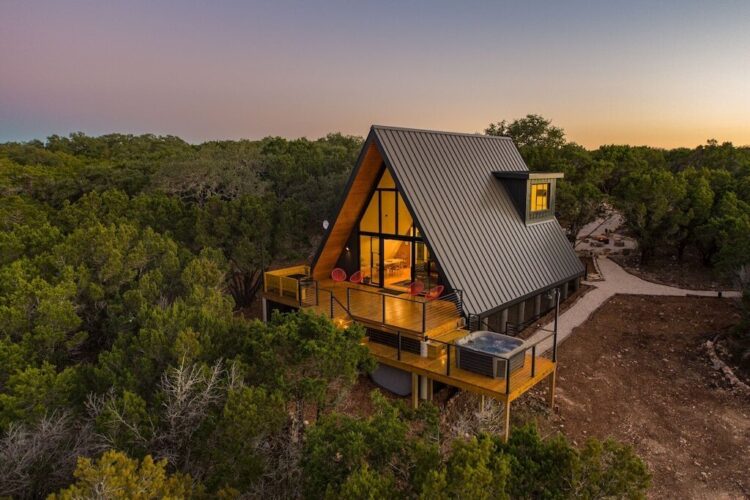 10 Romantic Cabins In Texas For Quiet Weekends Away   Romantic A Frame Cabin 750x500 