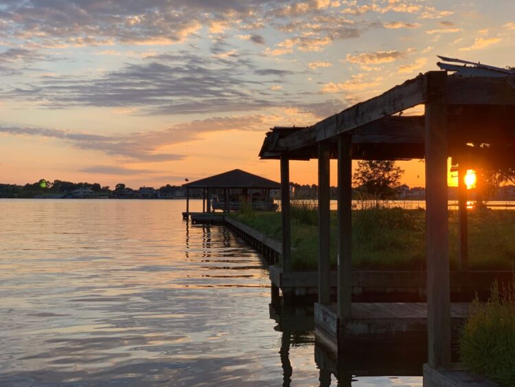 12 Best Texas Lakes for Swimming, Sun & Shoreline Lounging - Territory ...