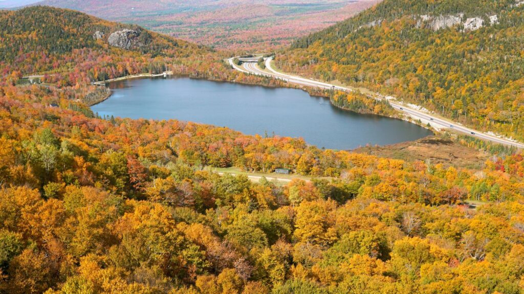 The Ultimate Fall Color Guide for the White Mountains, New Hampshire ...