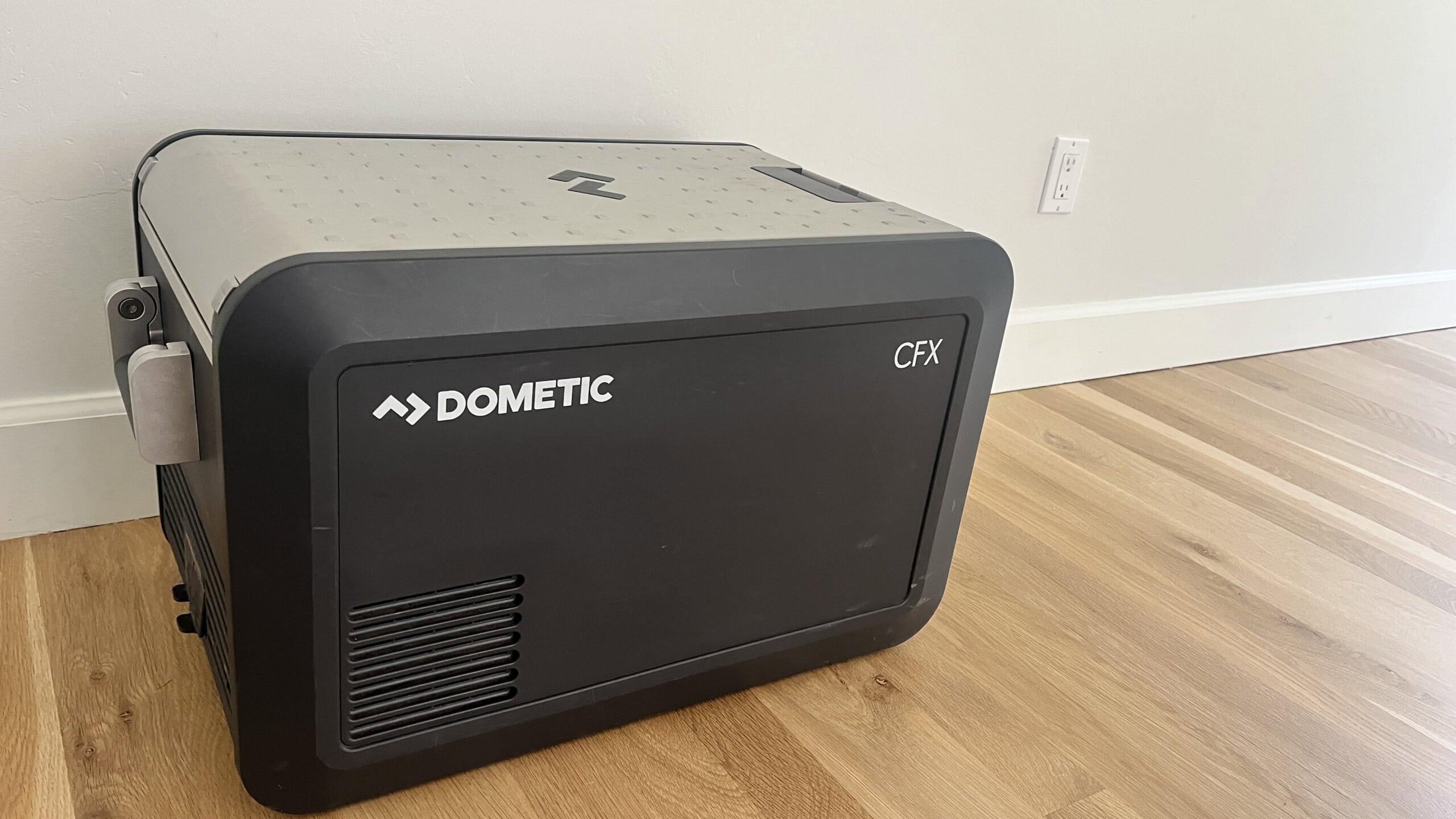 Dometic CFX3 cooler